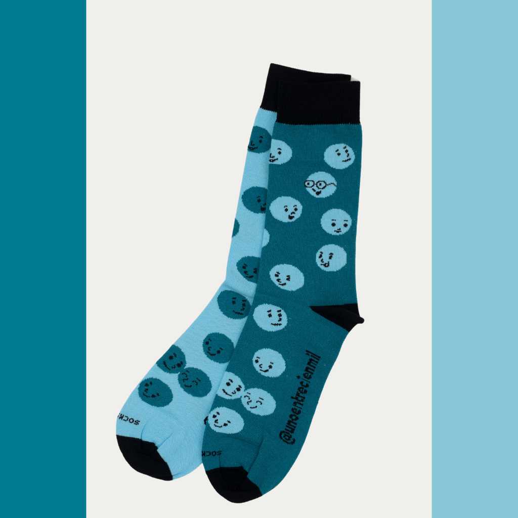 Calcetines solidarios azules