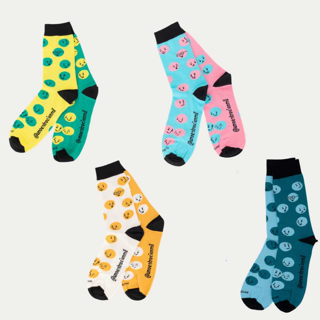 Calcetines solidarios para adulto de varios colores